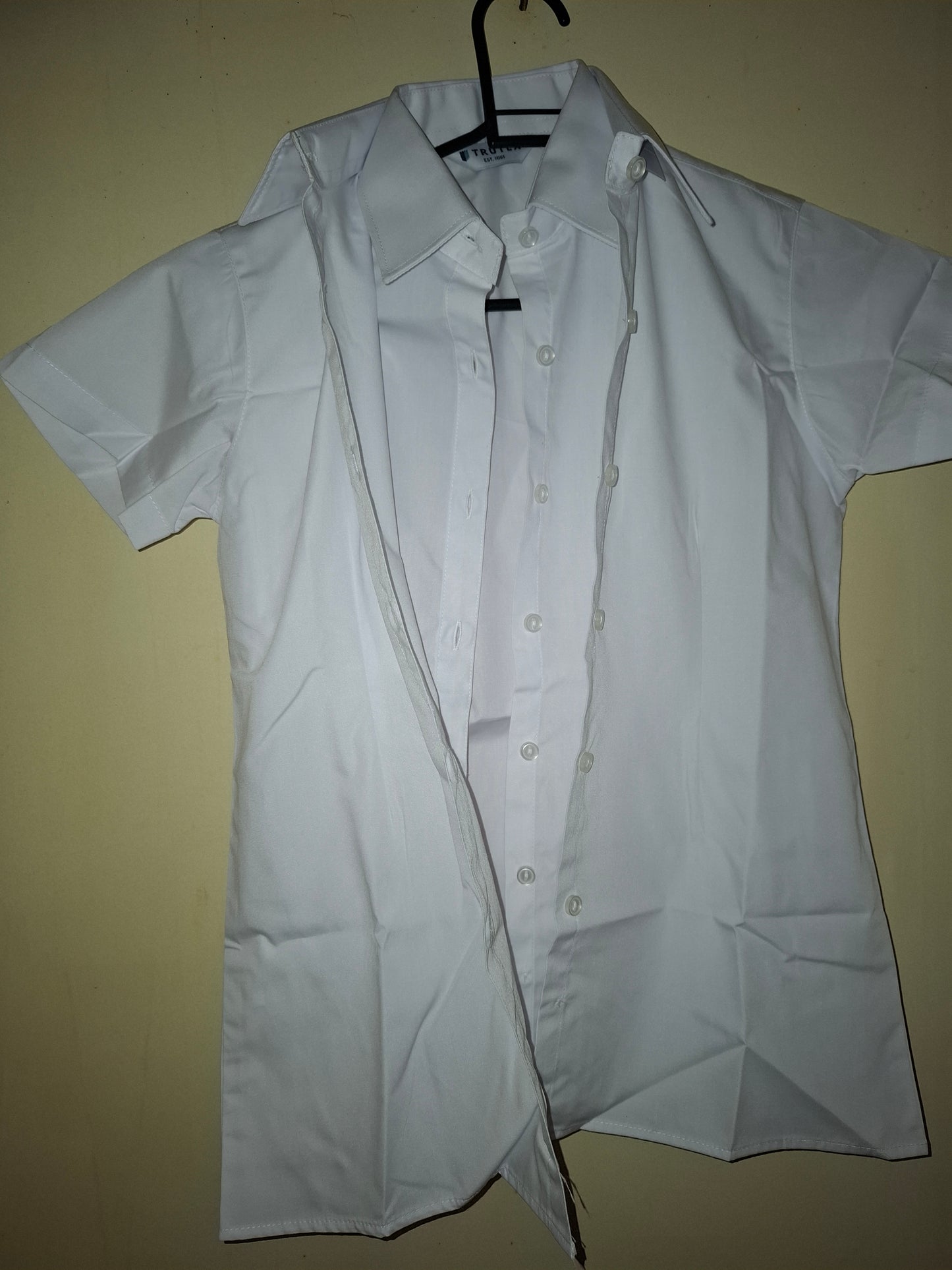 Pre-Loved Pack of 2 Short Sleeve Girls Easy Iron blouses White Age 7-8